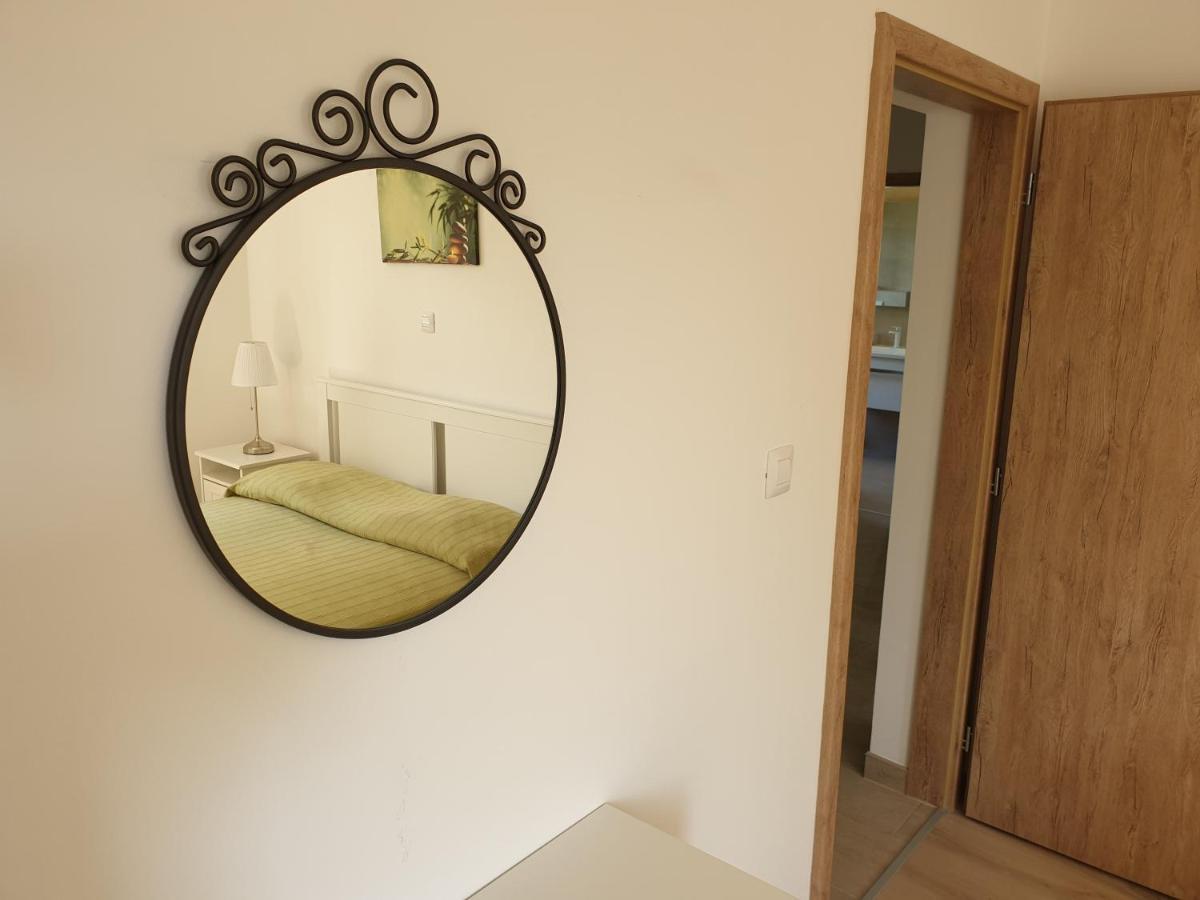 Apartments Stella Apsyrtides Osor Luaran gambar