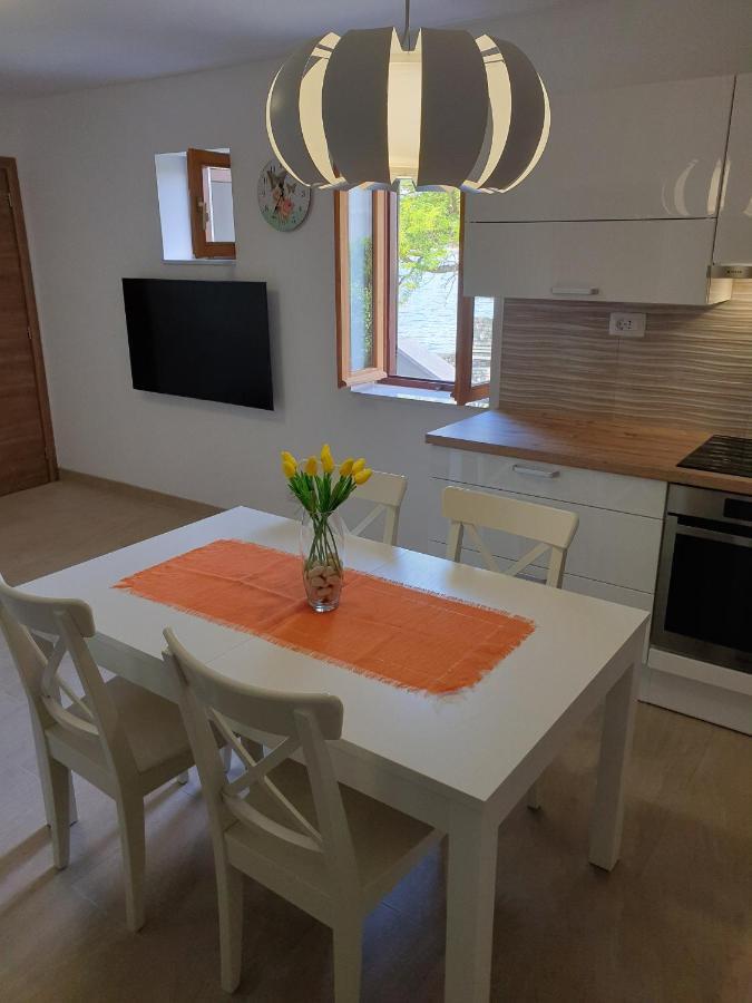 Apartments Stella Apsyrtides Osor Luaran gambar